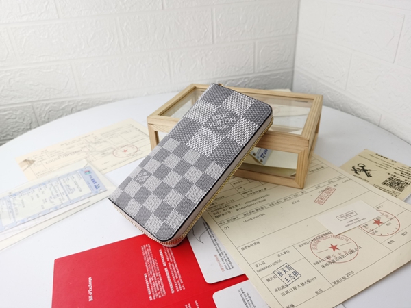 LVコピーウォレット内部構造